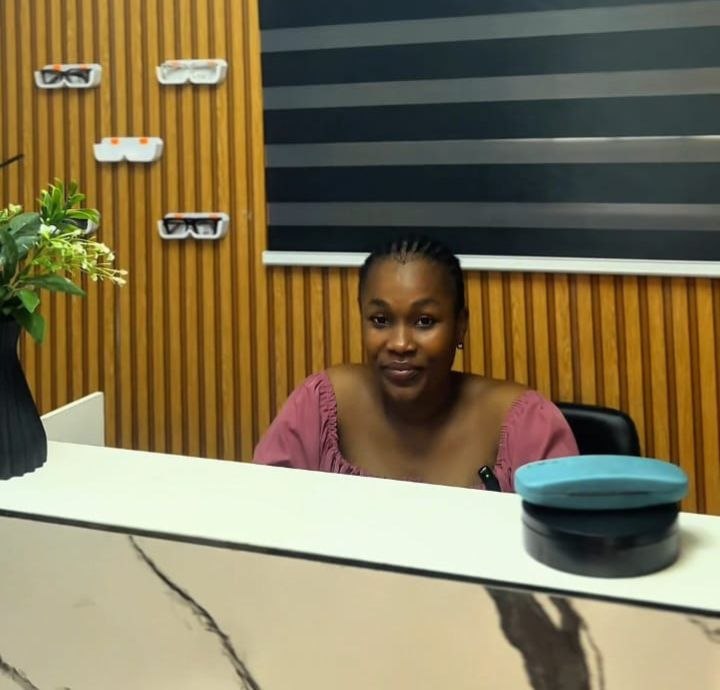 Reception desk